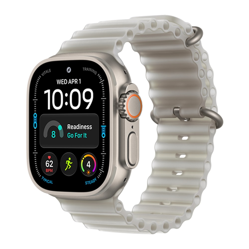 Apple Watch Ultra 4 в натуральном титане со светлым ремешком Ocean Band